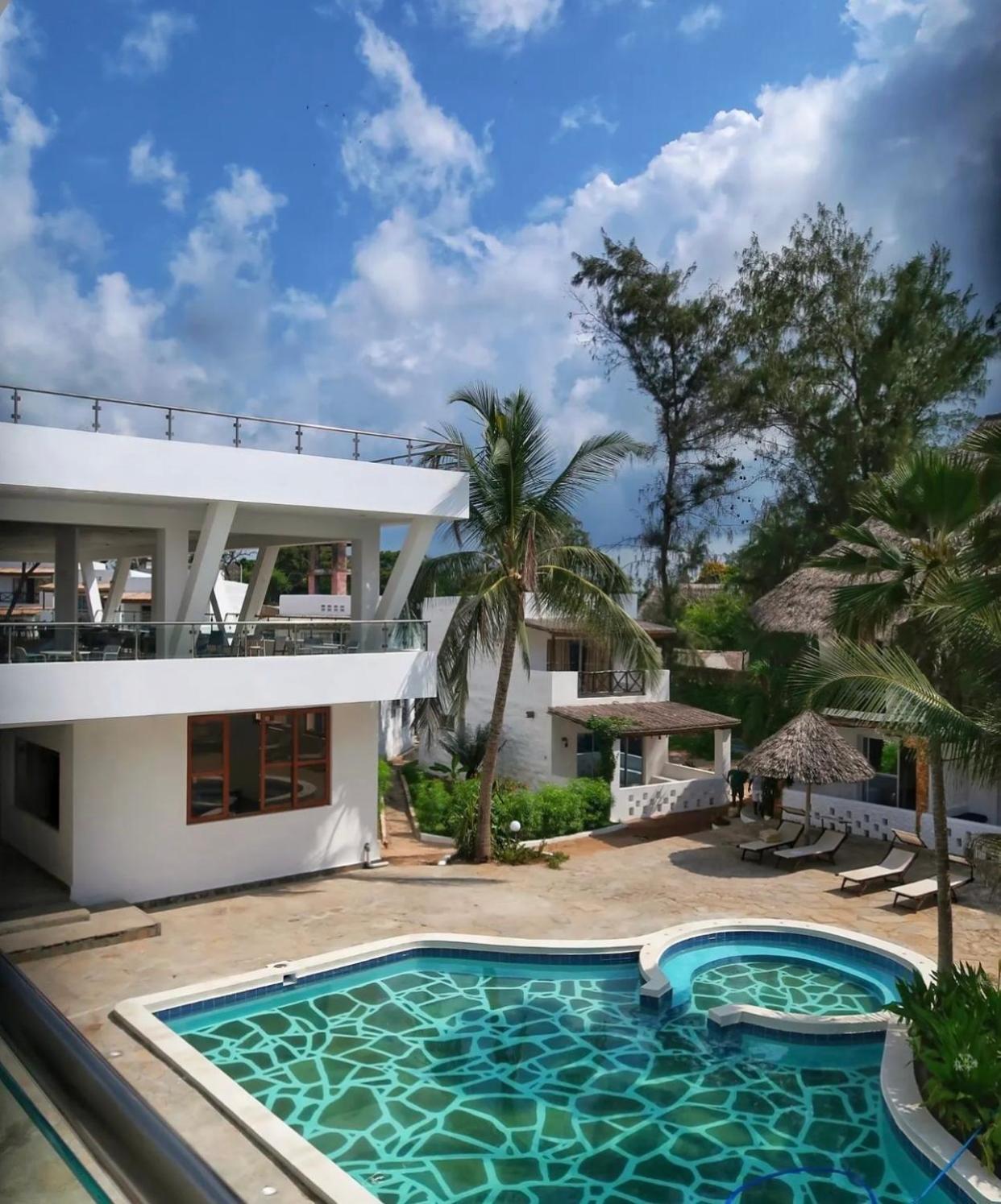 Barracuda Inn Resort Watamu Zewnętrze zdjęcie
