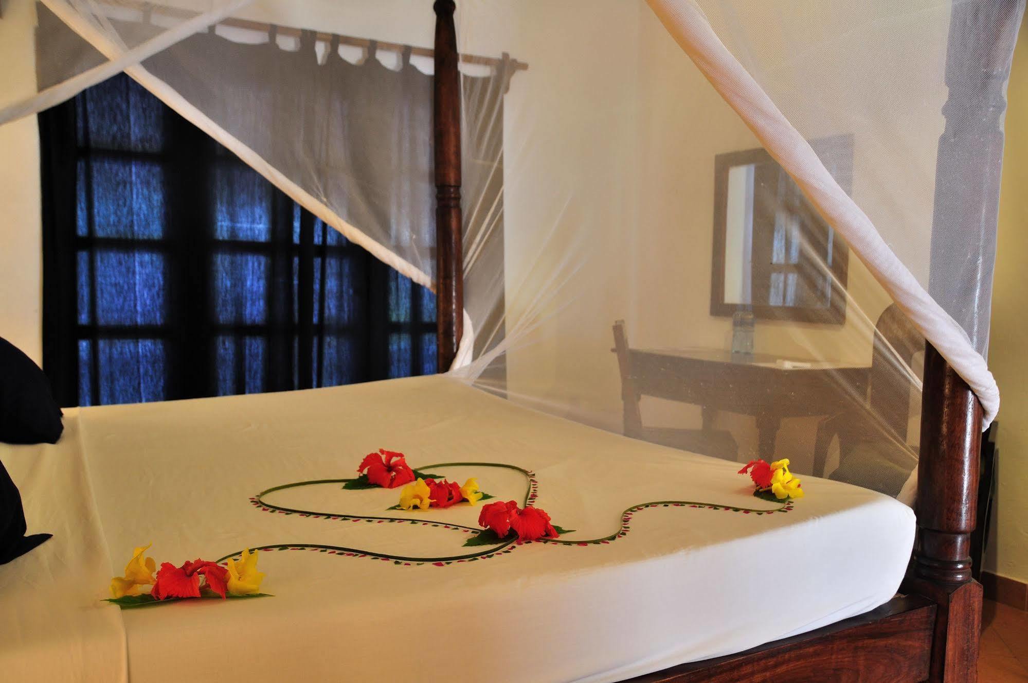 Barracuda Inn Resort Watamu Zewnętrze zdjęcie